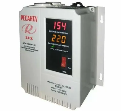 Фото №0 Стабилизатор напряжения АСН-1000 Н/1-Ц 1ф 1кВт настен. с одной розеткой IP20 релейный Lux Ресанта 63/6/14
