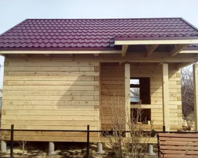 фото Баня из бруса 6х4 с террасой