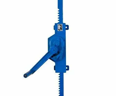 фото Домкрат реечный TOR MJW 1,5 т настенный