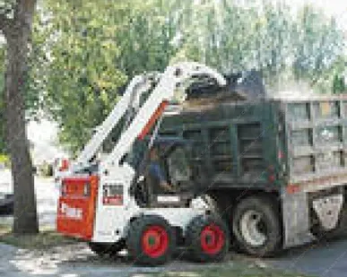 фото Аренда мини-погрузчика Bobcat S175, Москва