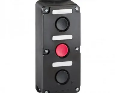 фото Пост кнопочный ПКЕ 212/3 кнопки красная/две черных без фиксации IP54
