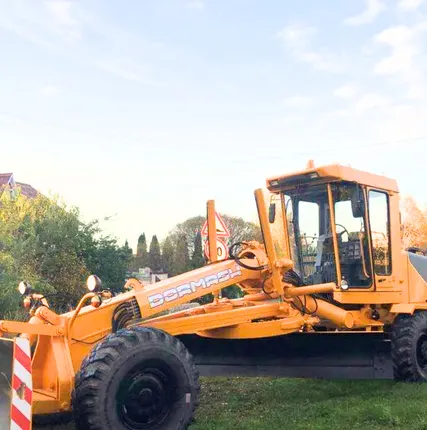 Фото №0 Автогрейдер ДОРМАШ ДЗ-122Б-1 в отличном обслуженном состоянии