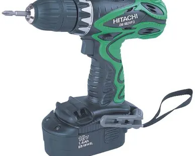 фото Шуруповерт Hitachi DS18DVF3 + 2 аккумулятора + фонарь
