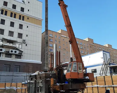 фото В аренду Сваевдавливающая установка DTZ 200