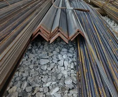 фото Уголок 50*50*5 мм