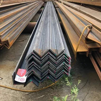 Фото №0 Уголок металлический около меня