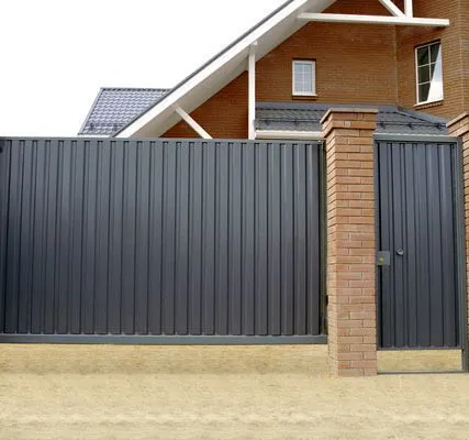 Фото №0 Строительство заборов