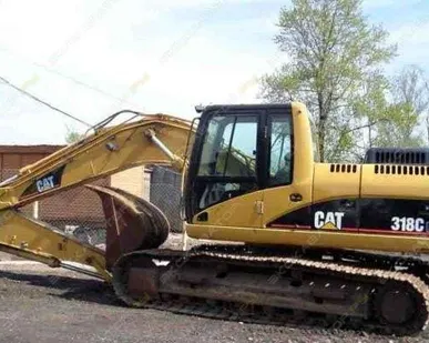 фото Аренда гусеничного экскаватора Caterpillar 318С, Москва