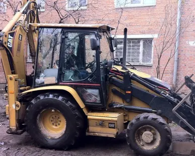 фото Рытье земли