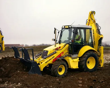 фото Экскаватор погрузчик New holland B110 Экскаватор-погрузчик