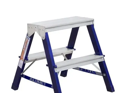 фото Стремянка Alumet М 8202