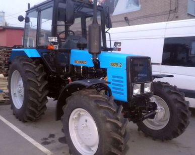 фото Трактор МТЗ Беларус 1025.2
