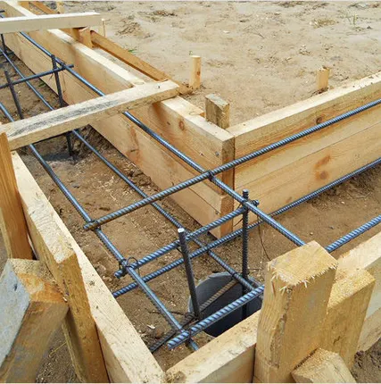 Фото №0 Заливка фундамента опалубкой