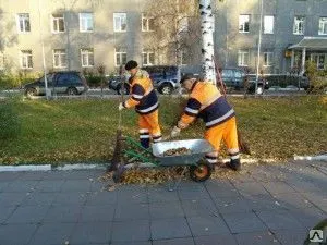 фото Уборка придомовой территории