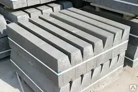 фото Бордюр Магистральный 100*30*18