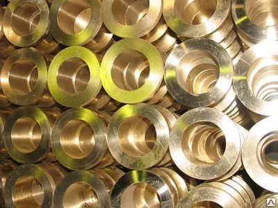 Фото №0 Втулка бронзовая заготовка медная 250х220х95 ОЦС555 БрАЖ9-4; БРОФ 42х24х900