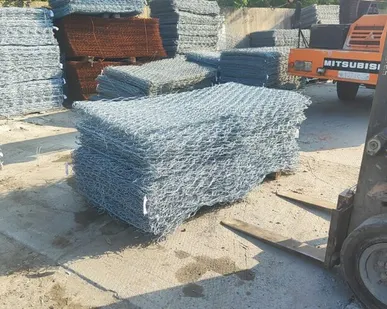 фото Габионы, сварные и плетенные