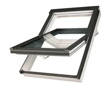 фото Среднеповоротное окно Fakro PTP-V U3 ПВХ с вентклапаном