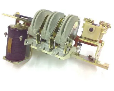 фото Контакторы КТП-6023