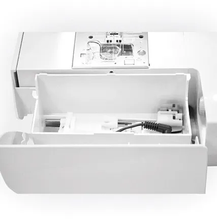 Фото №0 Швейная машина Juki Quilt Majestic QM-700, бело-бирюзовый