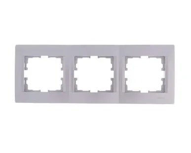 фото Рамка 3-м Karina горизонт. матов. серебр. LEZARD 707-4300-148