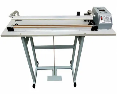 фото Ножной импульсный запайщик SFTD-600, с лезвием