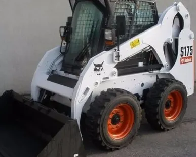 фото Аренда мини-погрузчика Bobcat S175