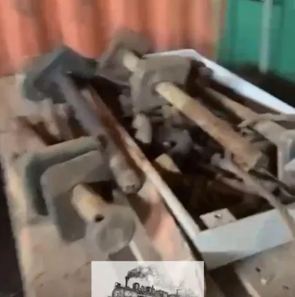 Фото №1 Болт крепления рессор тепловоза ТГМ-23 Болт ТГ23.30.00.156-02 Рама ТГ23ВД.30.00.000