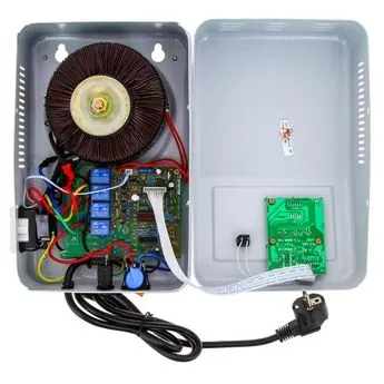 Фото №4 Релейный стабилизатор напряжения SUNTEK 2000 ВА