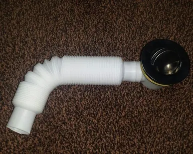 фото Замена сифона на душевой кабине.