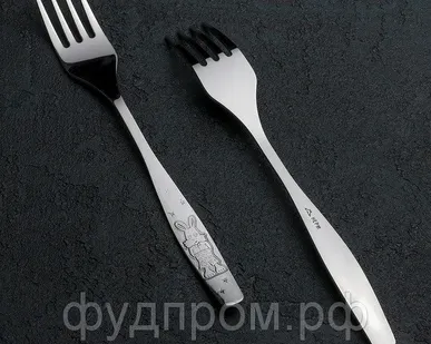 фото Вилка столовая детская 17,5 см "Антошка", толщина 2 мм