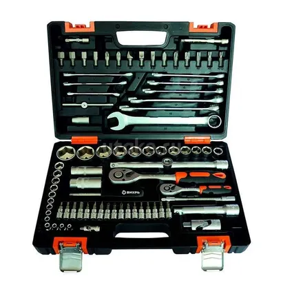 Фото №0 Набор инструментов 1/2дюйм; 1/4дюйм CrV пластик. кейс 82 предм. Вихрь 73/6/7/3