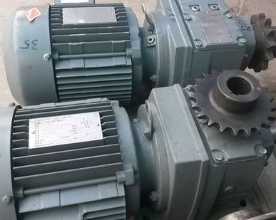 фото Мотор редуктор SEW R45-115-1.1 Квт