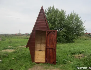 фото Туалет дачный