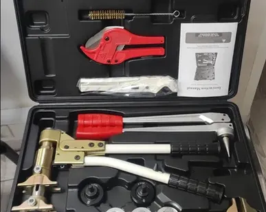 фото PEXcase Универсальный комплект пресс-инструмента для труб PEX и аксиальных фитингов (16, 20, 25, 32)