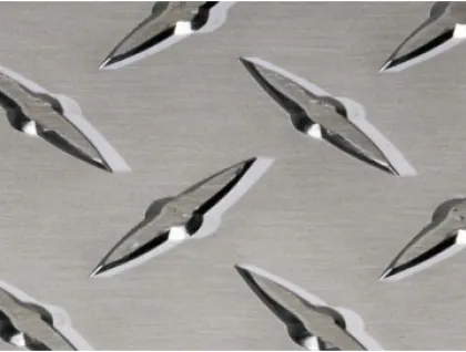 Фото №0 Лист алюминиевый рифленый 4x1200x3000 мм ДИАМАНТ