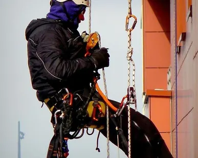 фото ПРОМЫШЛЕННЫЙ АЛЬПИНИЗМ