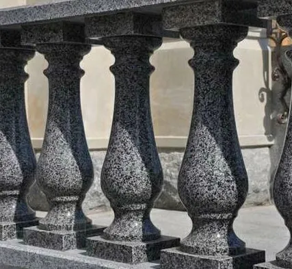 Фото №0 Балясины из гранита