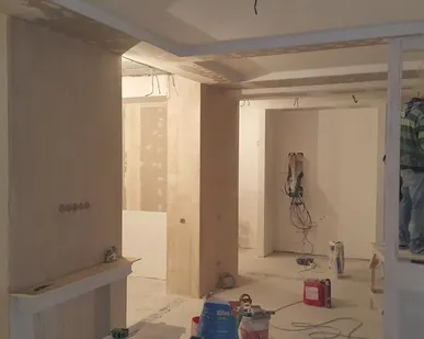 фото Финишная шпатлевка потолка