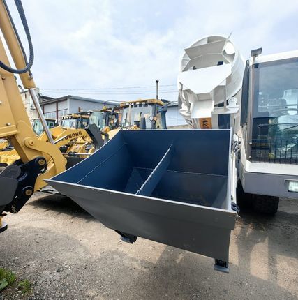 Фото №4 Бетоносмеситель с самозагрузкой YNIX QGMC6000 (до 24м3)