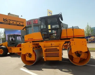 фото Каток RV-14DD