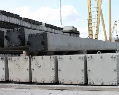 фото Опоры порталов ВС