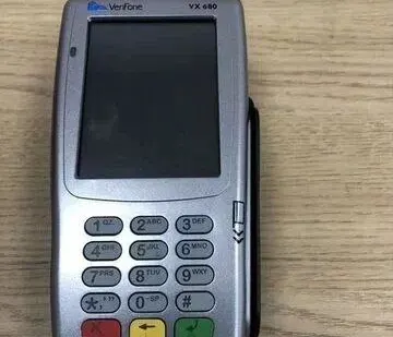 фото Переносной POS-терминал Verifone (Верифон) VX680 (б/у)