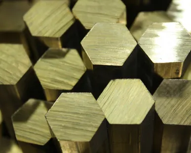 фото Шестигранник латунный 27 ЛС 59-1, Л63