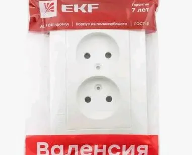 фото Валенсия розетка 2-местная б/з 10А белая с защ. штор. EKF PROxima