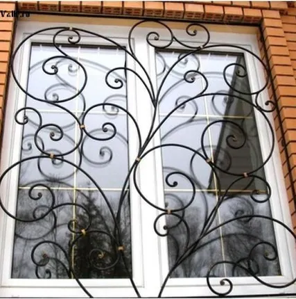 Фото №0 Решетка декоративная кованая 4