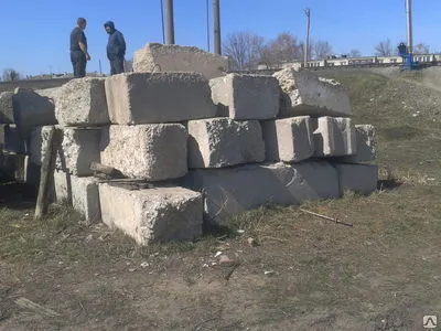 Фото №0 Фундаментные блоки Б\У 3. 4. 5. 6,в Ульяновске.