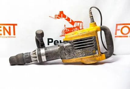 Фото №0 Аренда отбойного молотка DEWALT D25899