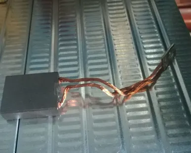 фото ЭЛЕКТРОЩЕТКА • МГ 12Х32Х40 •