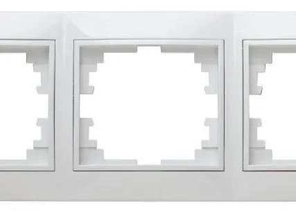 Фото №1 Рамка 3-м СП Plano 1-503-01 гор. бел. Intro Б0027627